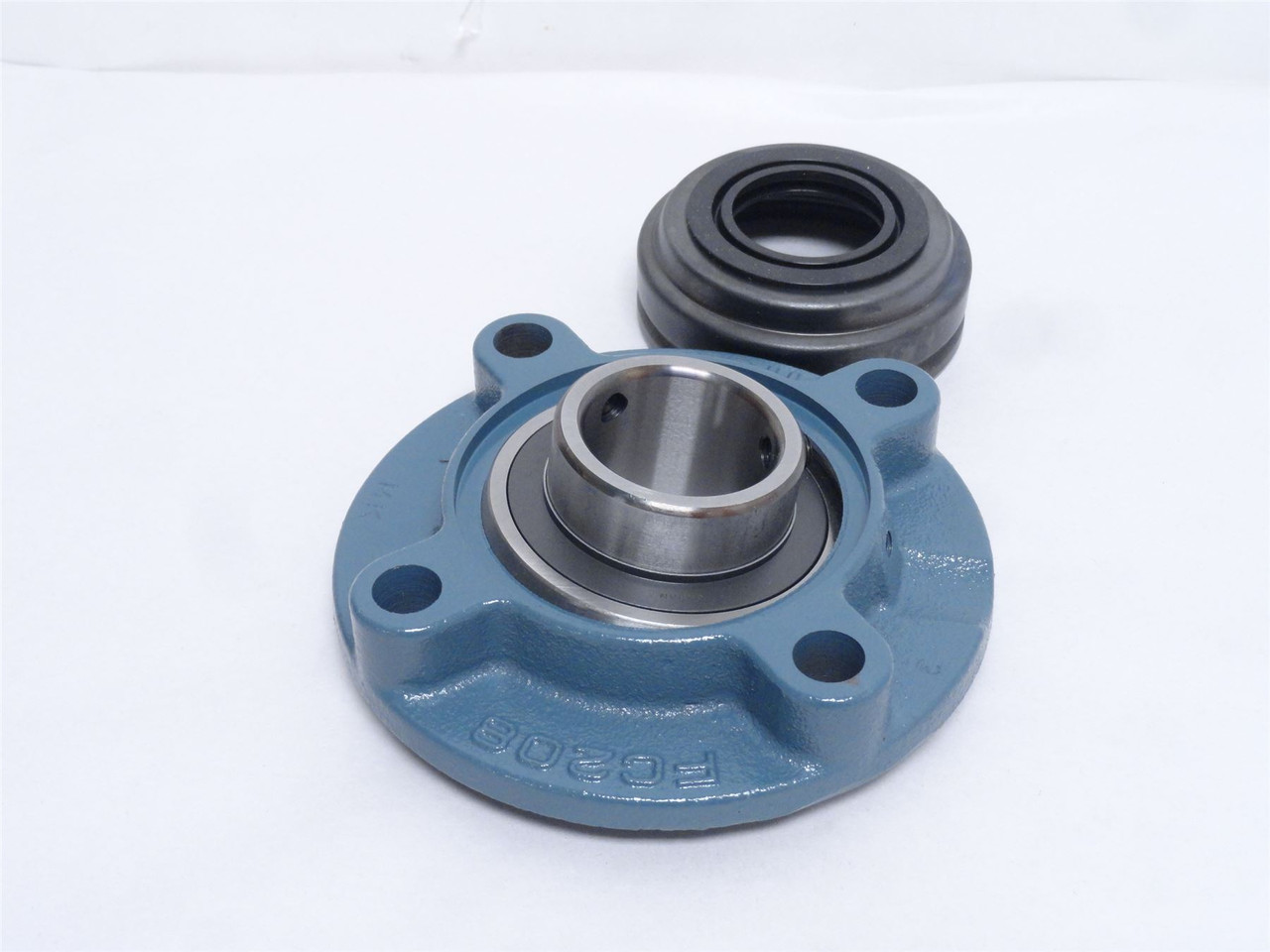 ASAHI UCFC208; Flange Bearing; 40mmID; 4-Bolt; W/Cap