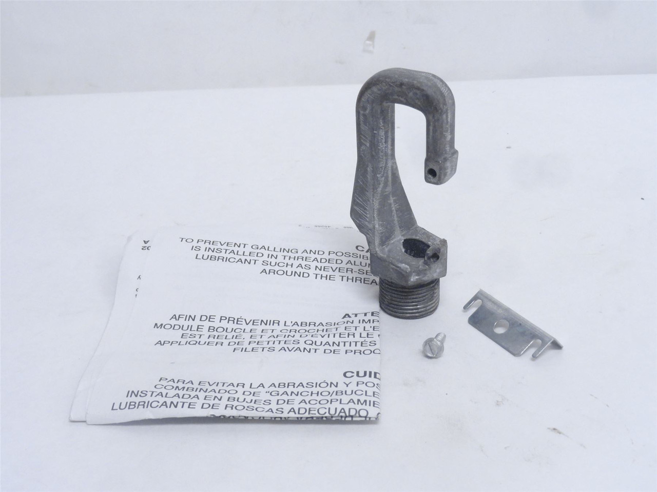 Hubbell HOOKLOOP; Male; Combo Hook/ Loop; Size: 3/4"