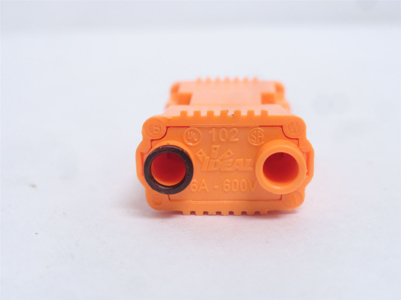 Ideal 30382J; Lot-20; Powerplug Disconnect; 2-Wire; 75/Jar