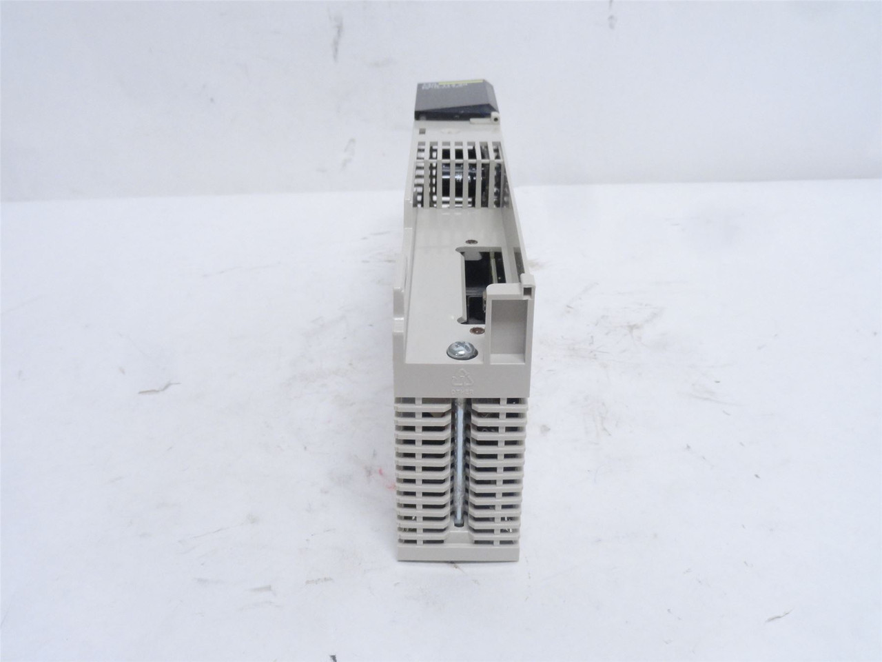 Schneider 140CPS11420; Power Supply 115-230VAC; 11A