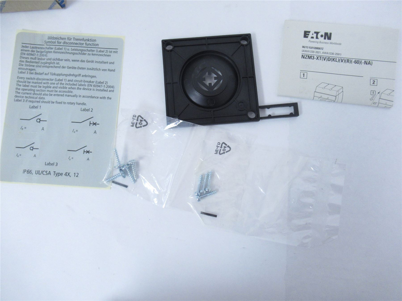 Eaton NZM3-XTVDV; Rotary Door Handle; Lockable; Size 3