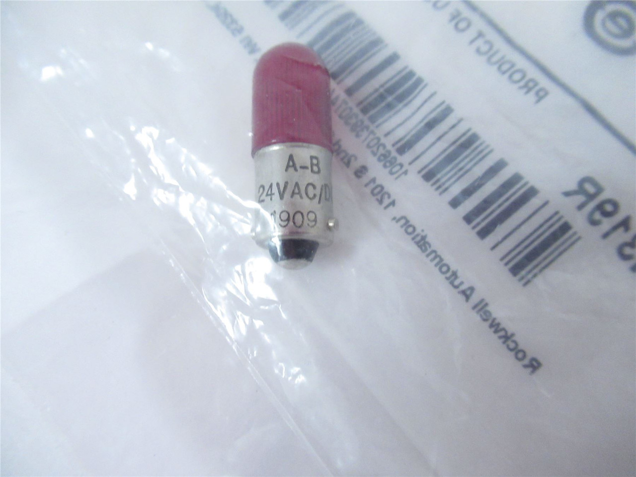 Allen-Bradley 800T-N319R; Pilot Light LED Lamp 24V Red