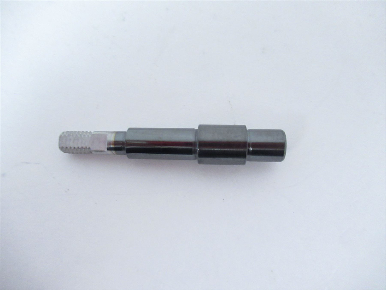 Robert Reiser 203271071; Threaded Bolt