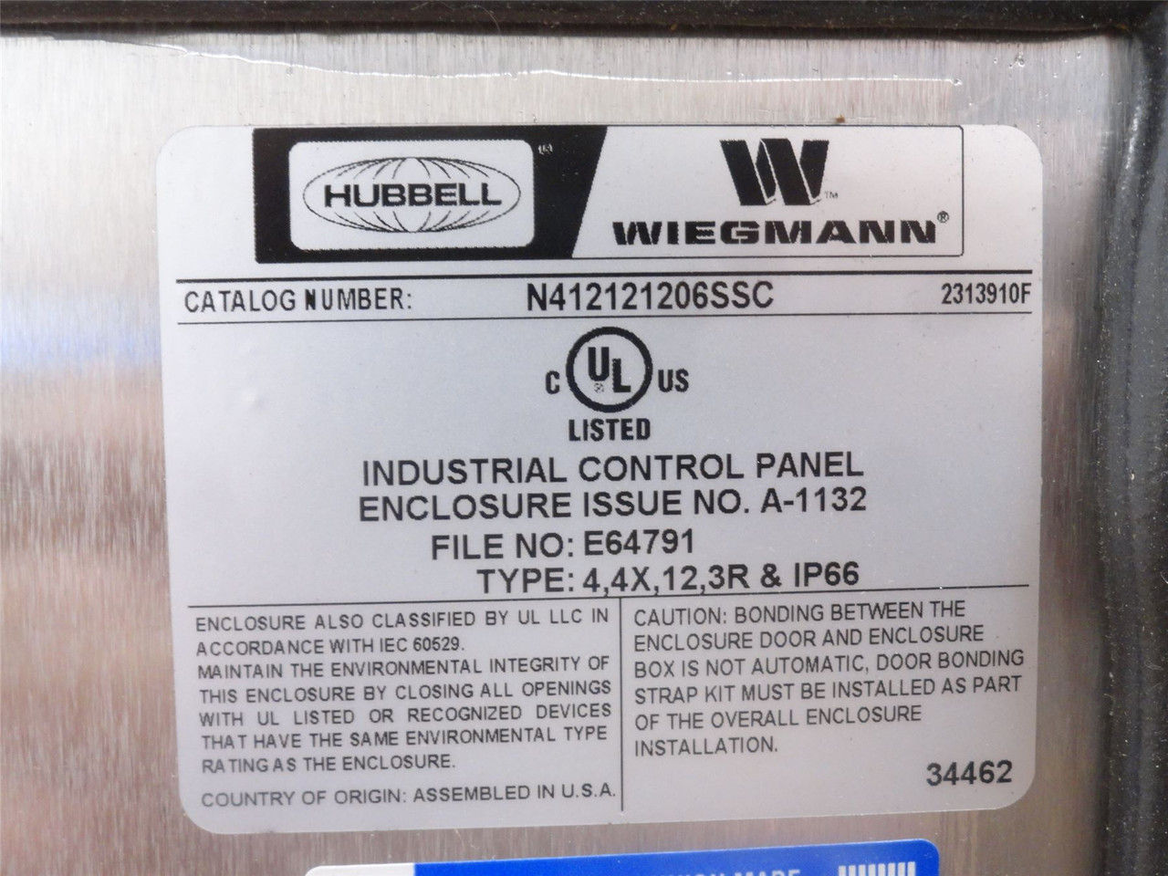Hubbell N412121206SSC; Enclosure; SS-304; 12" x 12" x 6"