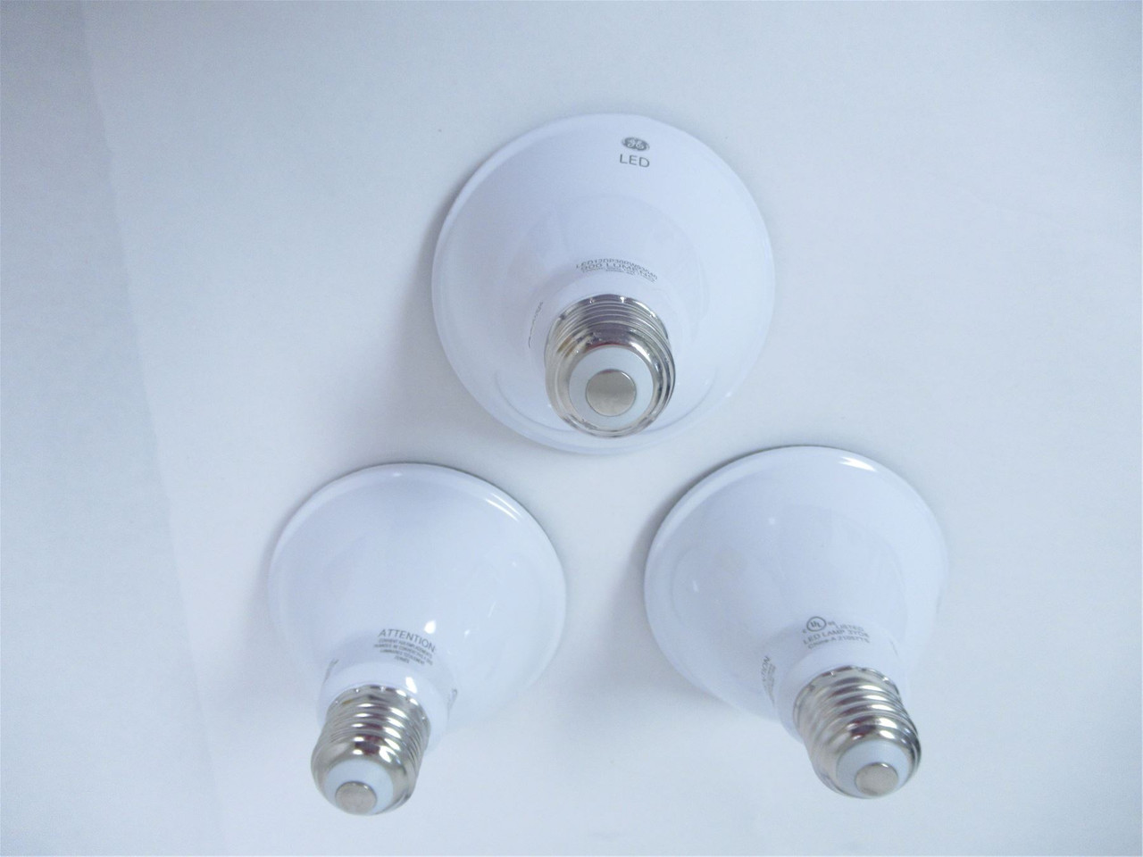 GE PAR30; Lot-3 LED 12 Watt Dimmable Low Glare Flood Light