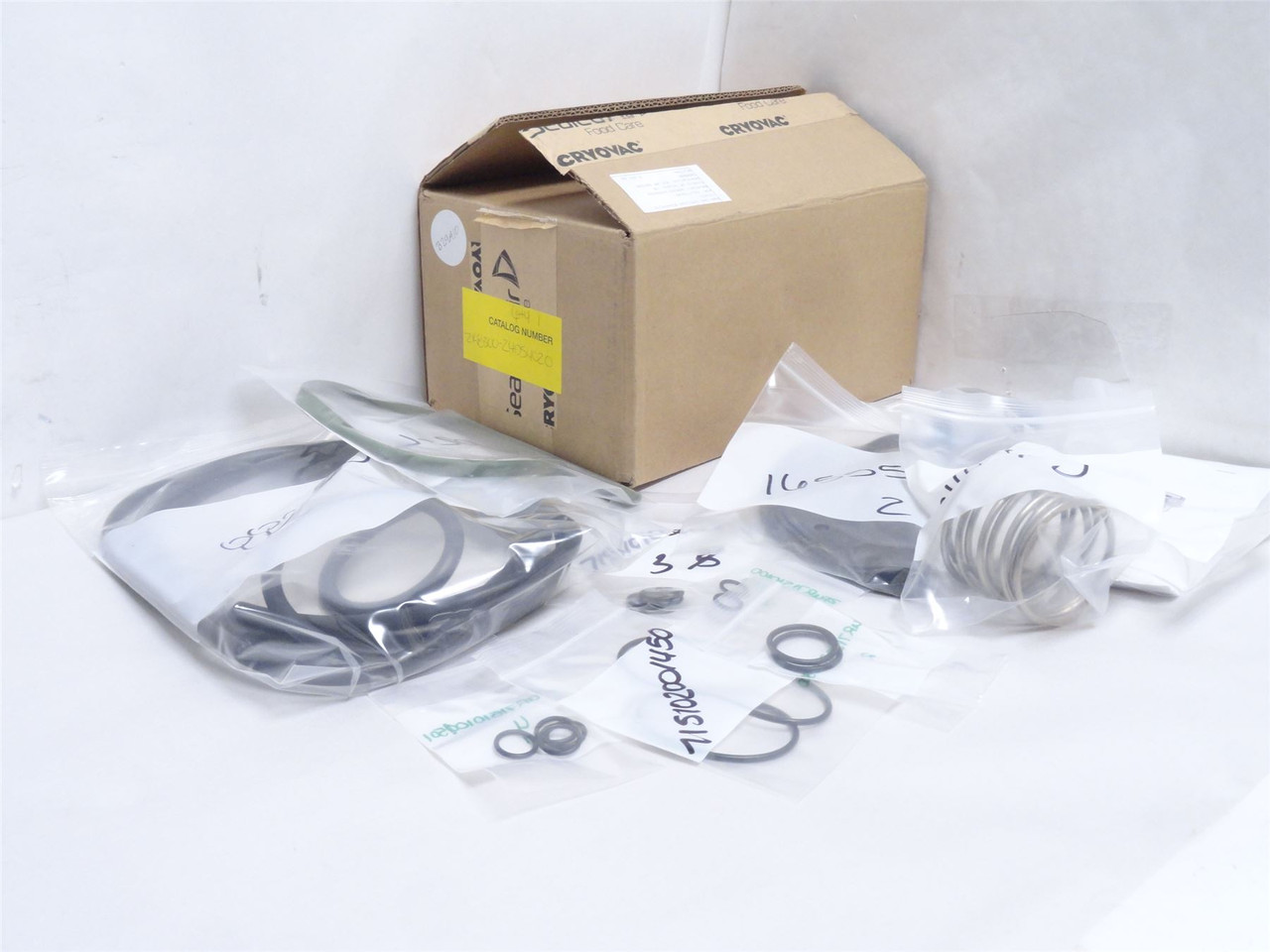 Cryovac ZK8300-24DS4020; Vacuum Chamber PM Kit