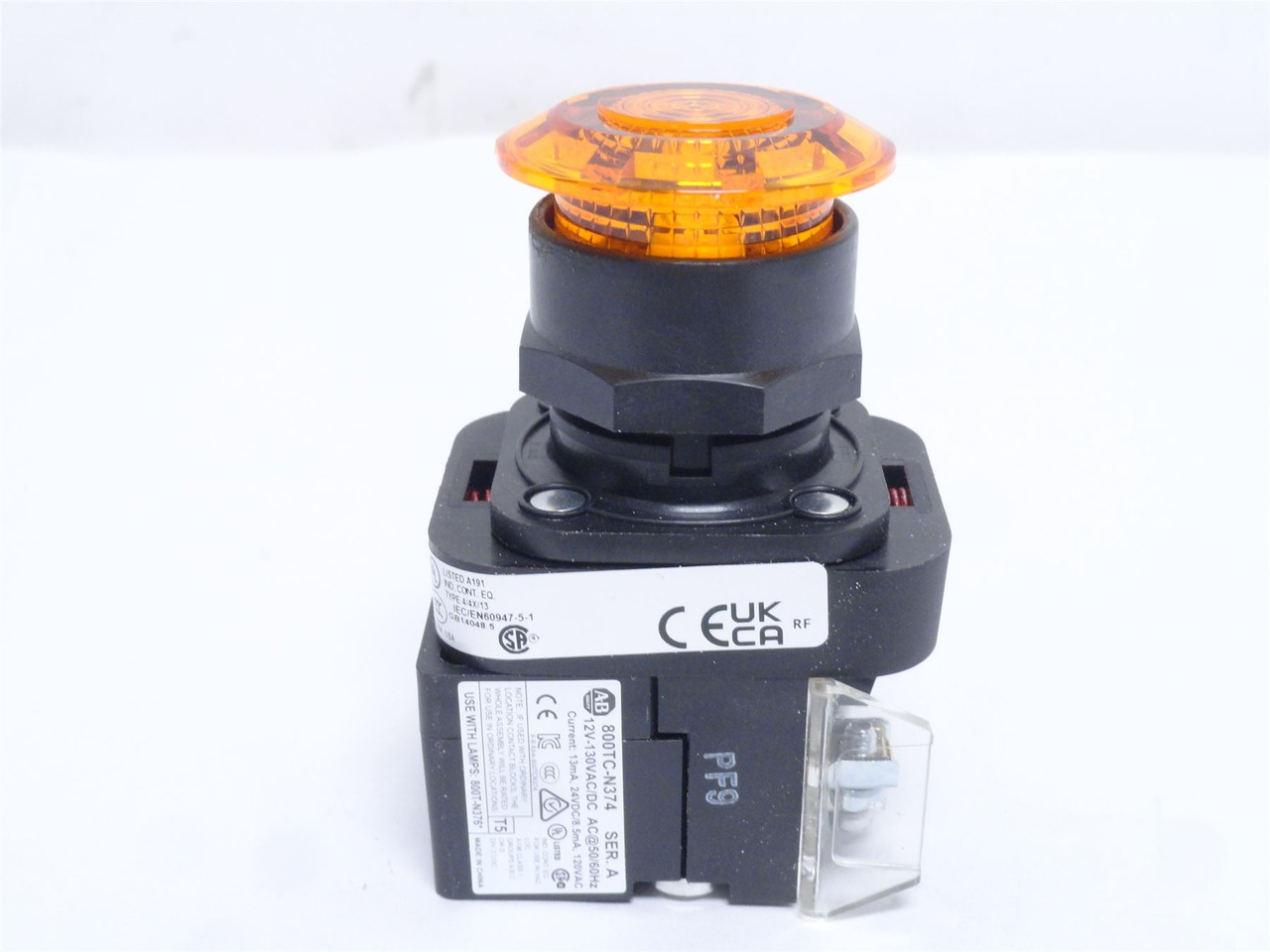 Allen-Bradley 800H-FRXMQH2AA7; Amber Illuminated Switch