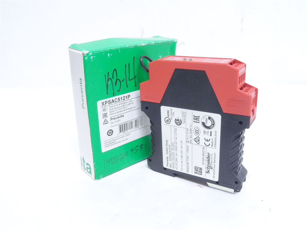 Schneider XPSAC5121P; Safety Relay; Coil: 24VAC/DC; 1.5A