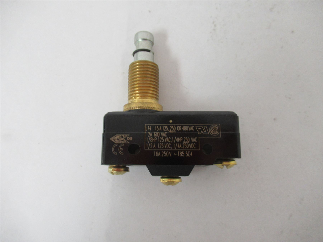 Honeywell BZ-2RN702; Basic Switch Roller Plunger15A BZ Series