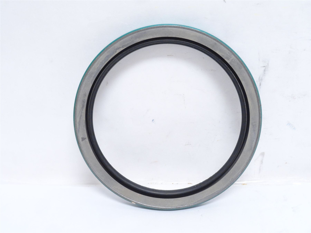 CR 44968; Double Lip Oil Seal 4-1/2"ID x 5-1/2"OD x 7/16" Wide