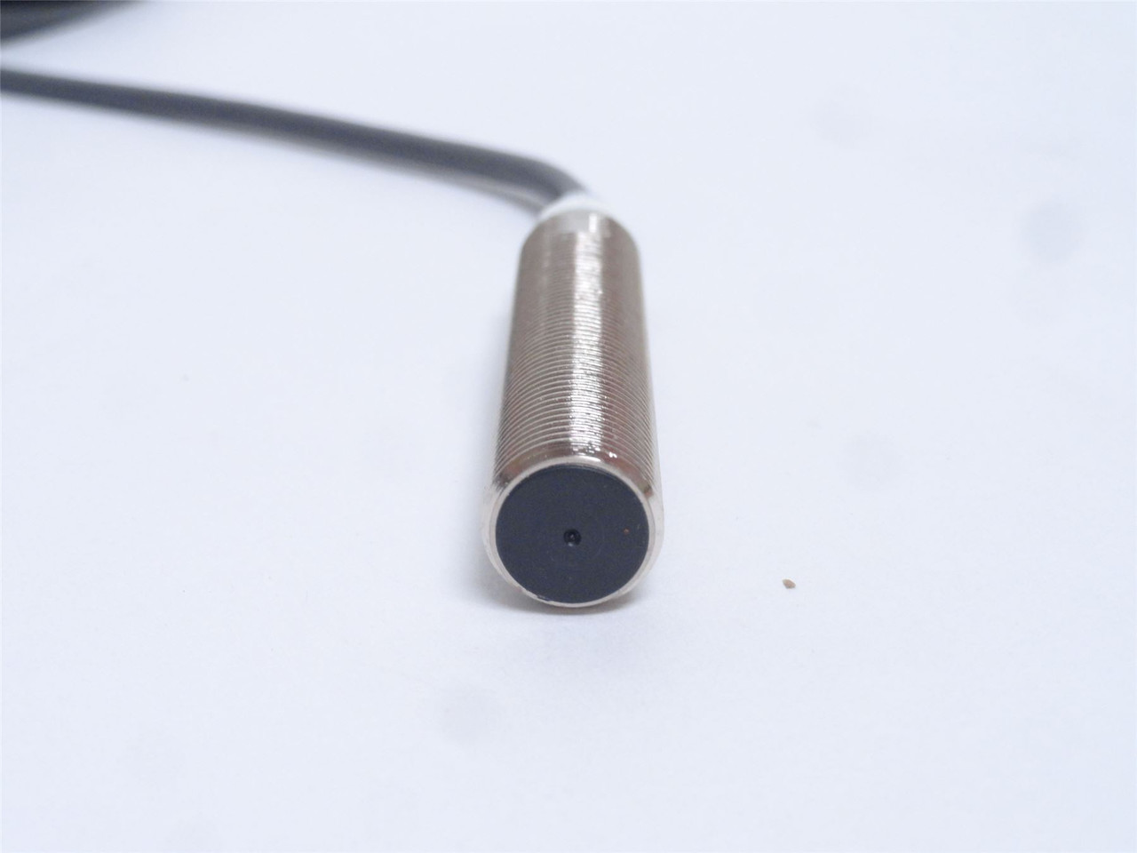 Omron E2A-M12LS04-WP-B1; Inductive Proximity Sensor; 12-24VDC