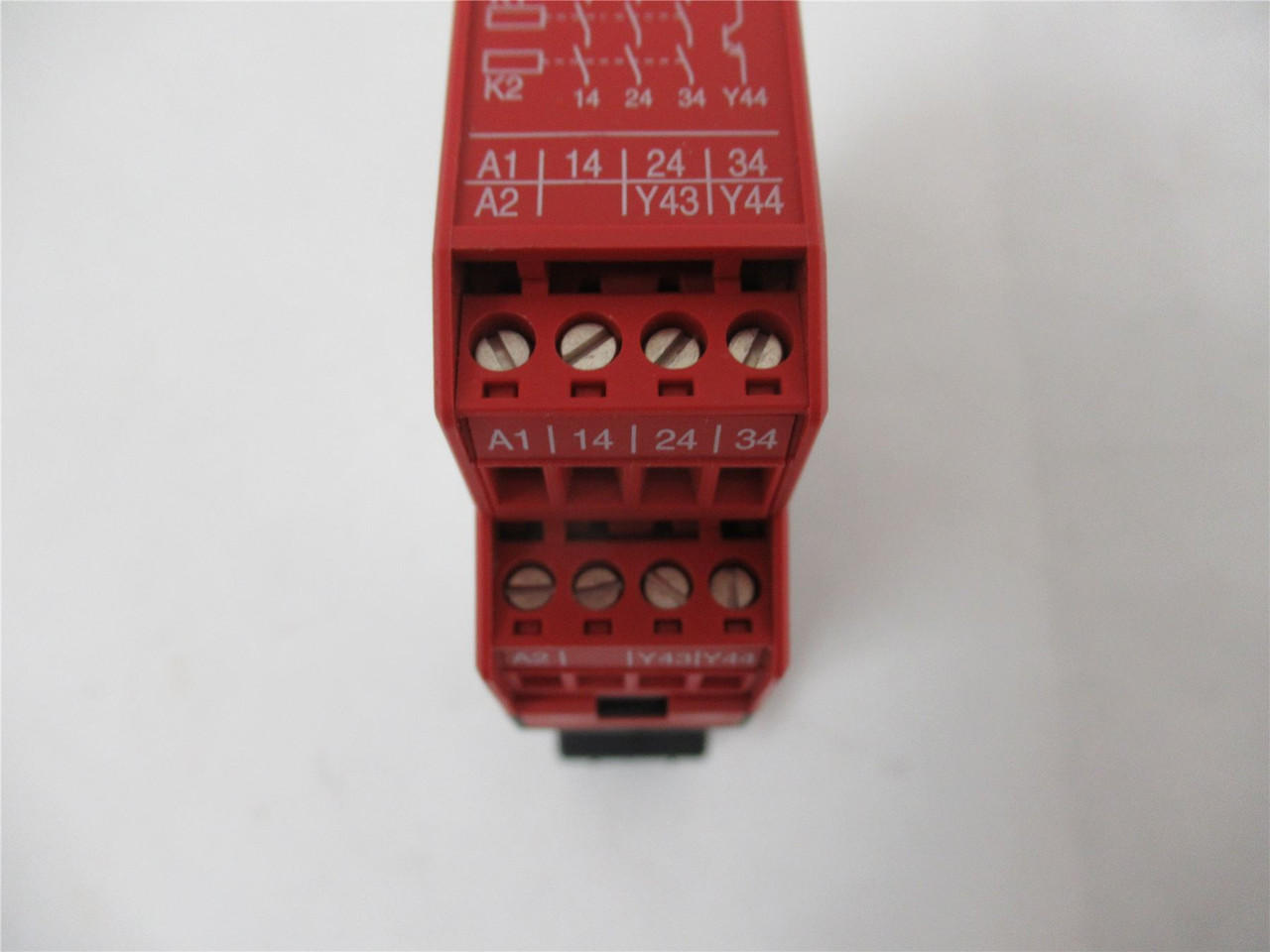 Schneider XPSAC5121P; Safety Relay Single Channel 24 VAC/DC