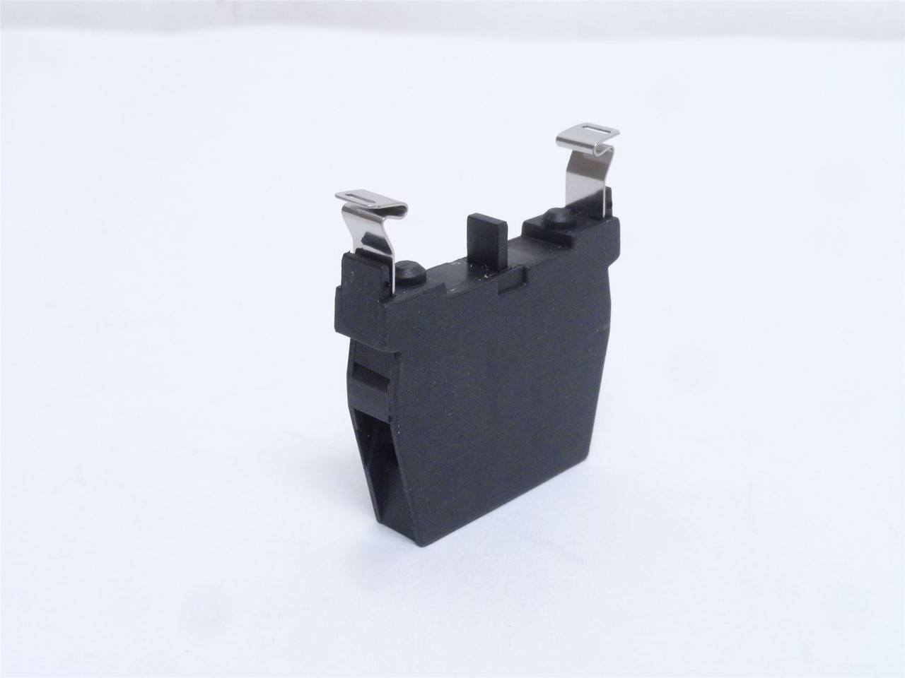 Schmersal EF03.2; Screw Connect Contact Block 1-NO 250VAC; 8A