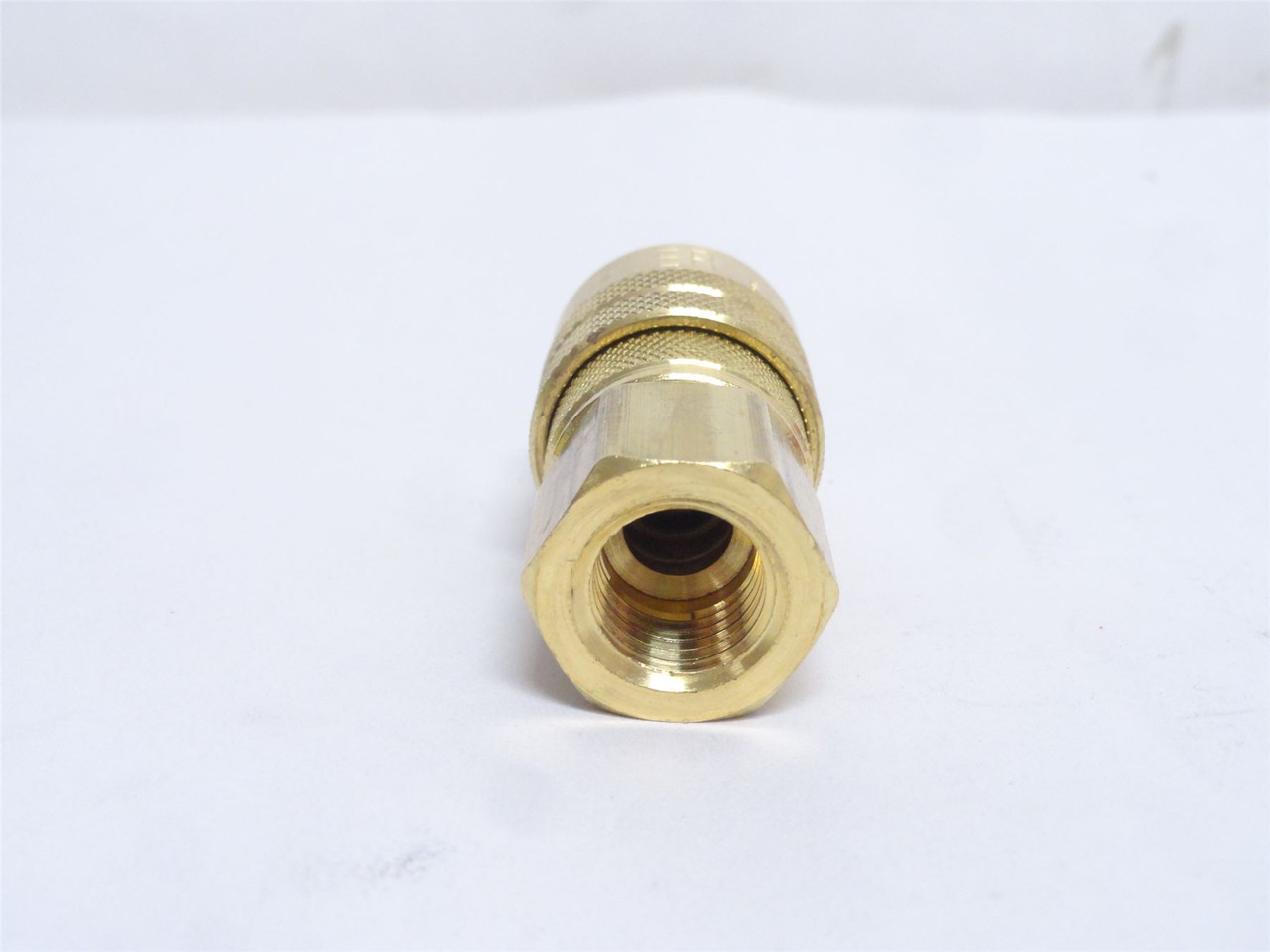Milton S-715; Coupler Body; 1/4NPT; M-Style