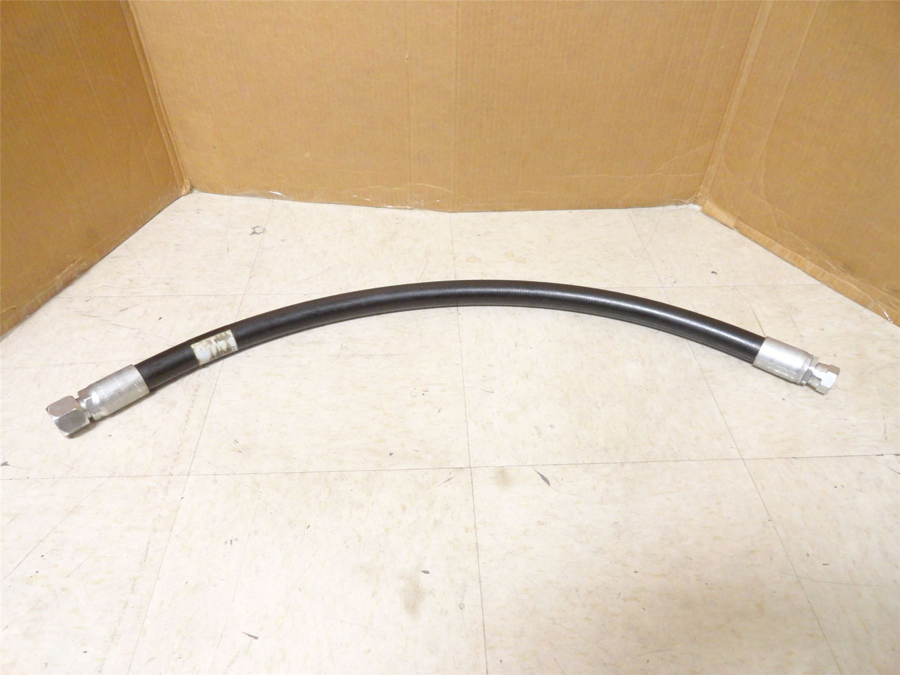 Parker F471TC060612121226750; Hose Assy; 3/4 JIC x 1 JIC 30"L