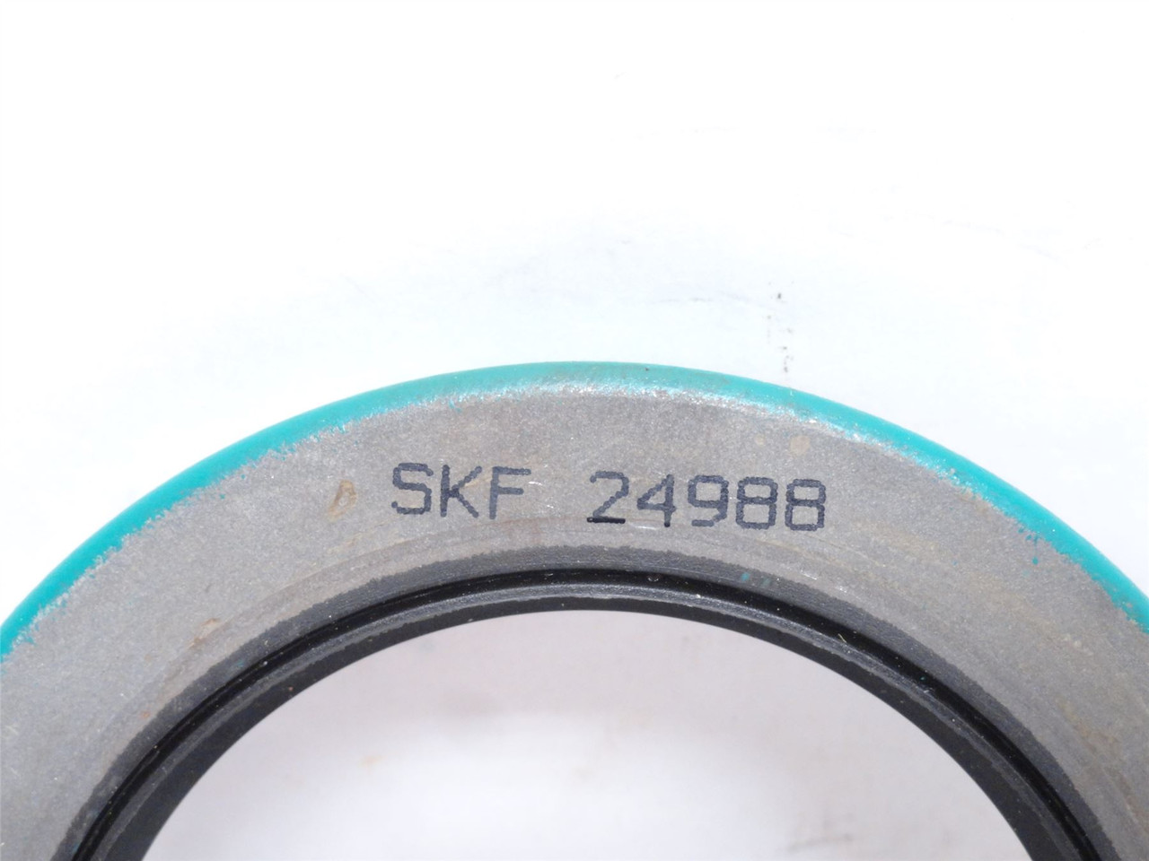 SKF 24988; Double Lip Oil Seal 2.5"ID x 2.5"OD x 0.438" Wide