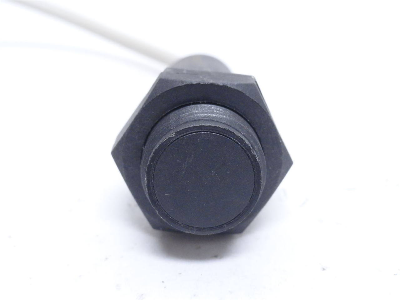 Elobau 120271; Marel 9718563 Prox Sensor; 18mm Range