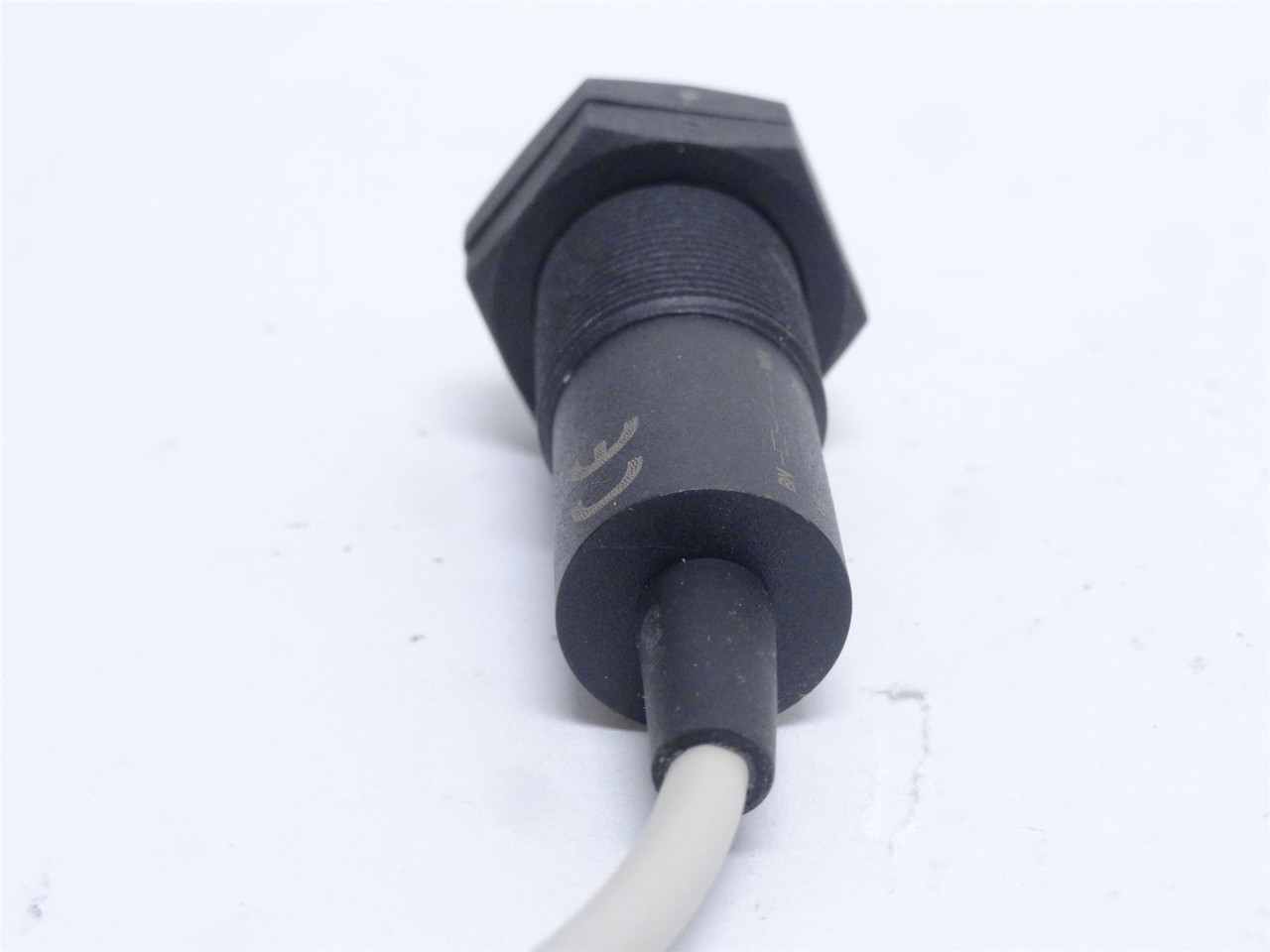 Elobau 120271; Marel 9718563 Prox Sensor; 18mm Range