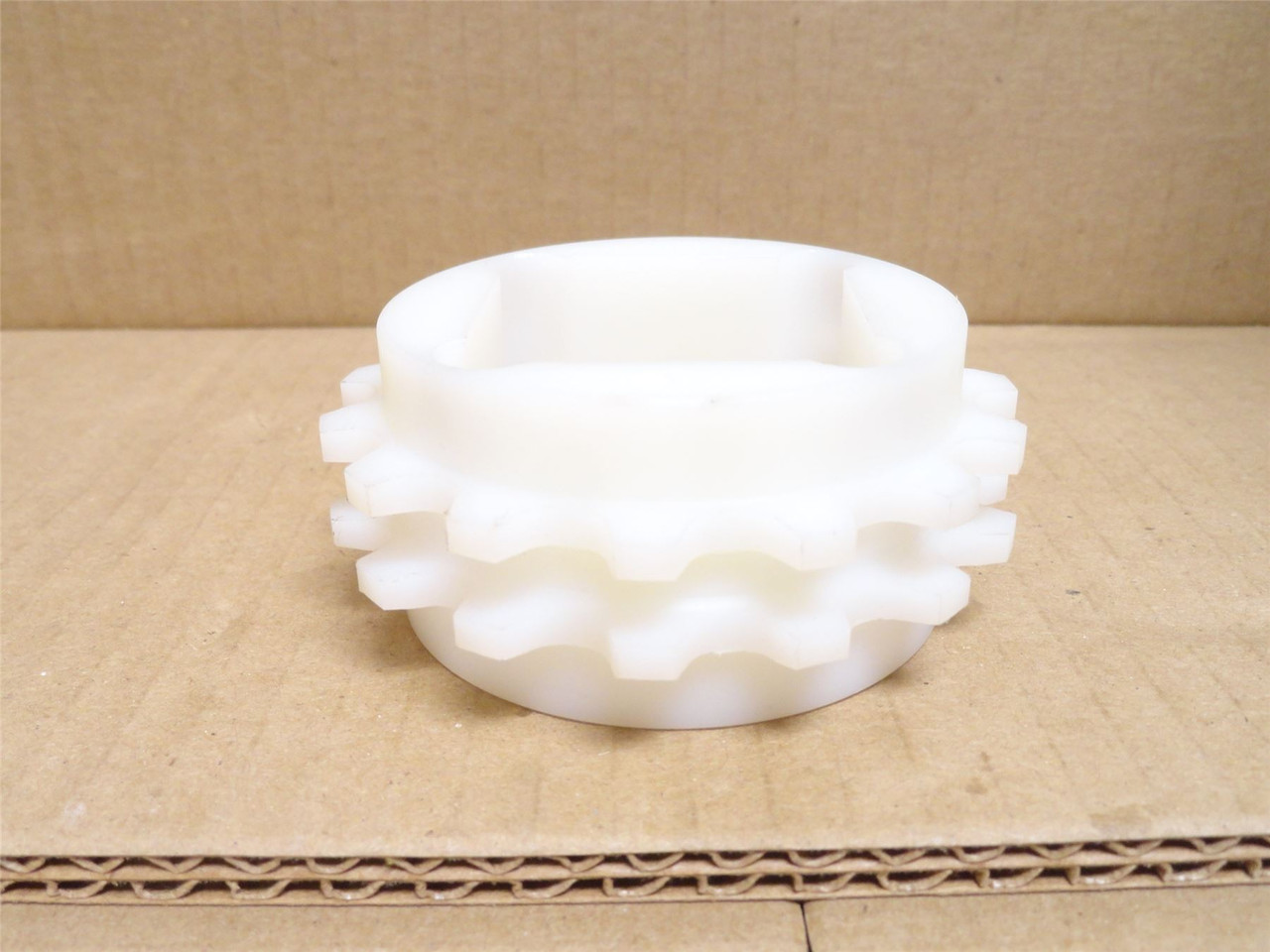 Marq-Packaging 2434; Plastic Sprocket; 1-1/2"ID Sq; 15 Teeth