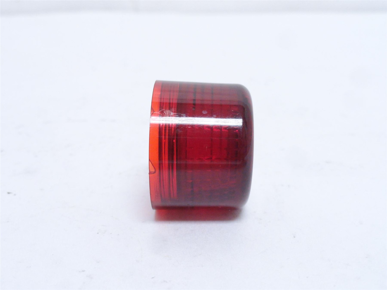 Allen-Bradley 800T-N40; Push-To-Test Pilot Cap; Red; Plastic