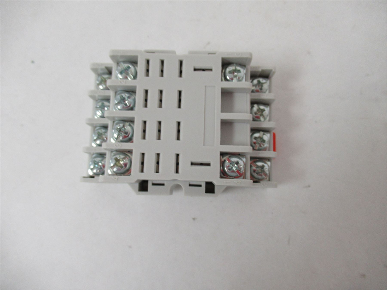 Square D 8501NR34; Relay Socket 300V 10 Amp