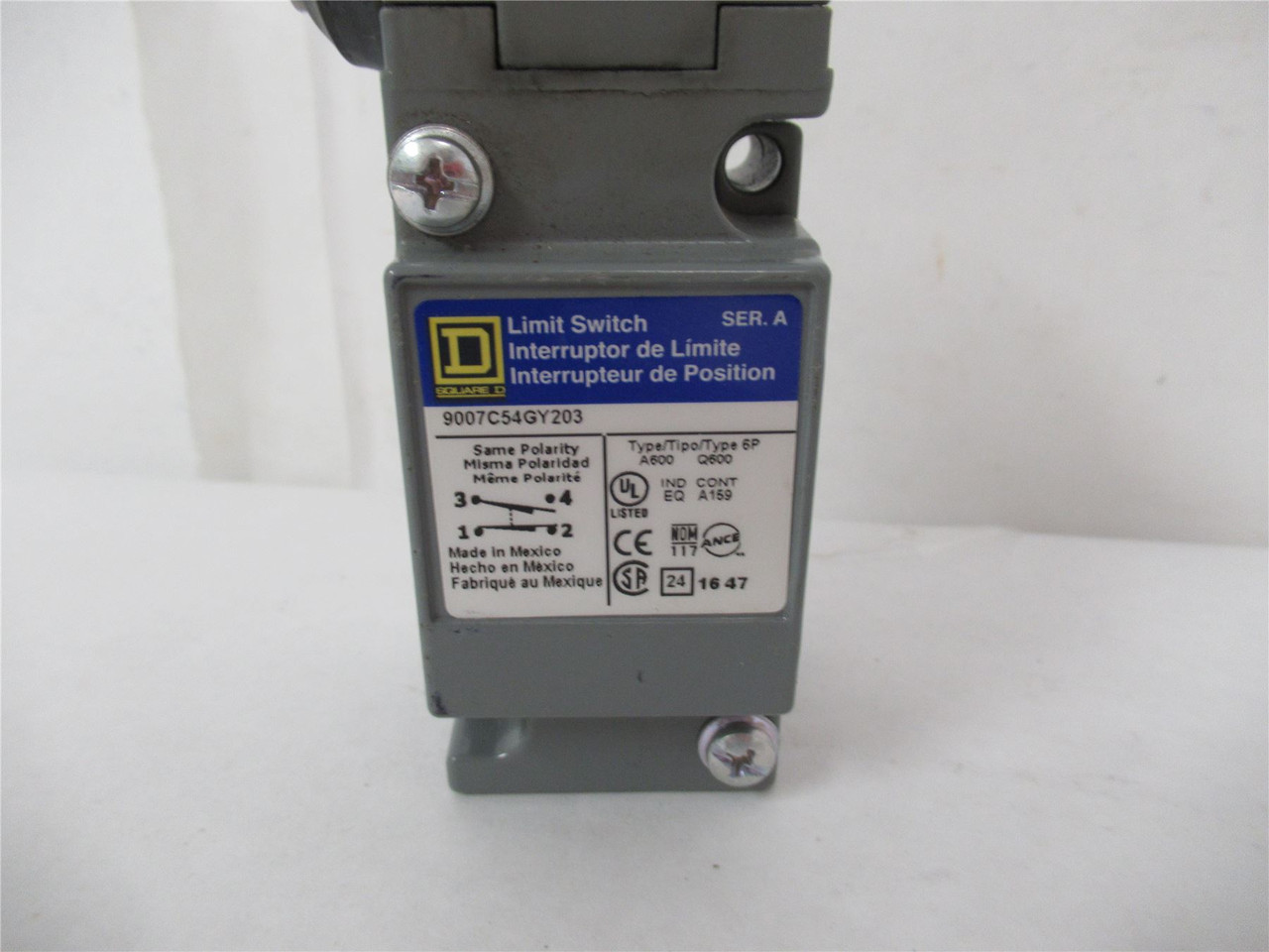 Square D 9007C54GY203; Limit Switch Ser A Class 9007