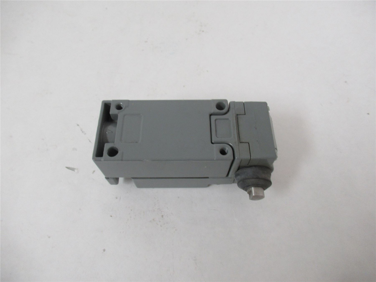 Square D 9007C54GY203; Limit Switch Ser A Class 9007