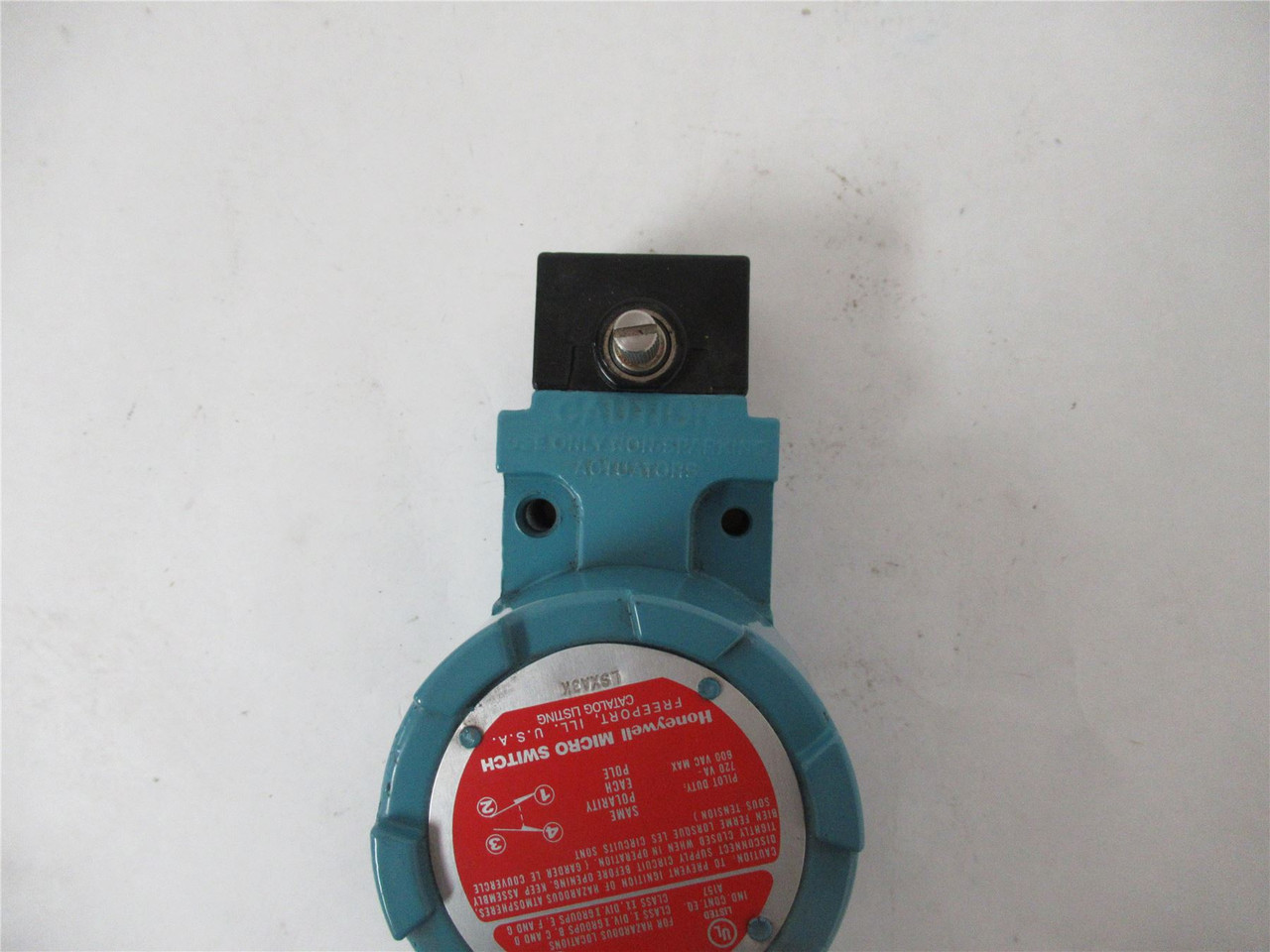 Honeywell LSXA3K; Limit Switch 10A 600 VAC 250 VDC