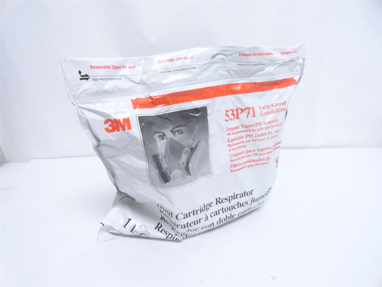 3M 53P71; Half Mask Respirator Ki; W/Cartridges; Size: Large
