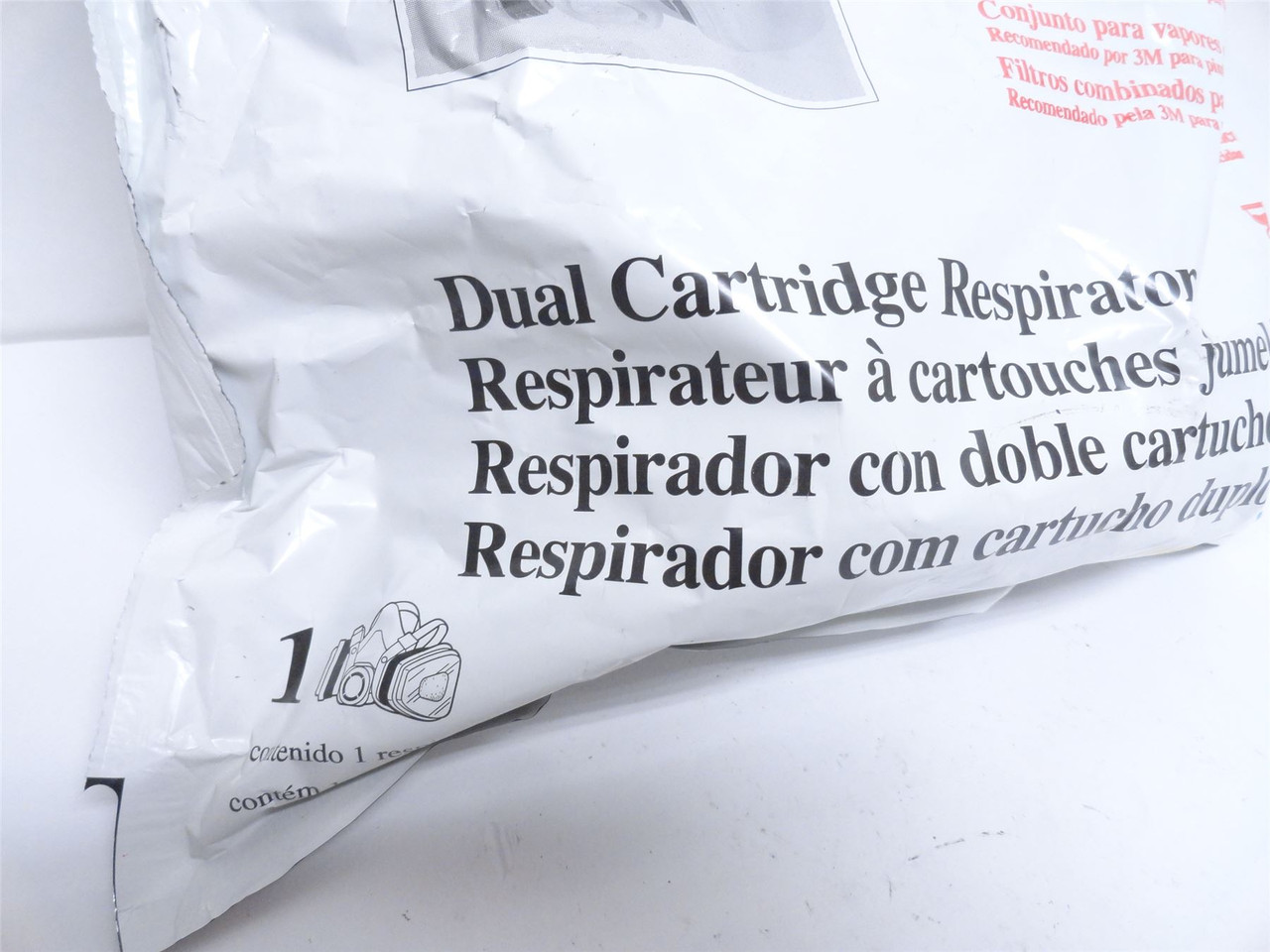 3M 53P71; Half Mask Respirator Ki; W/Cartridges; Size: Large