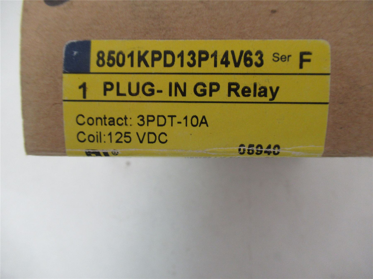 Square D 8501KPD13P14V63; Plug In Relay 11 Pin 3 Poles 125V