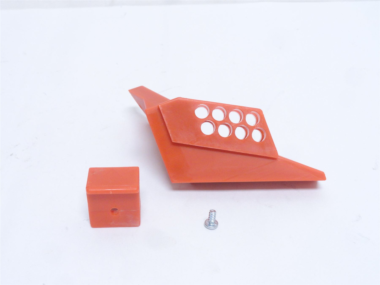 Brady Y67769; Ball Valve Lockout 65666; Quarter Turn Handle