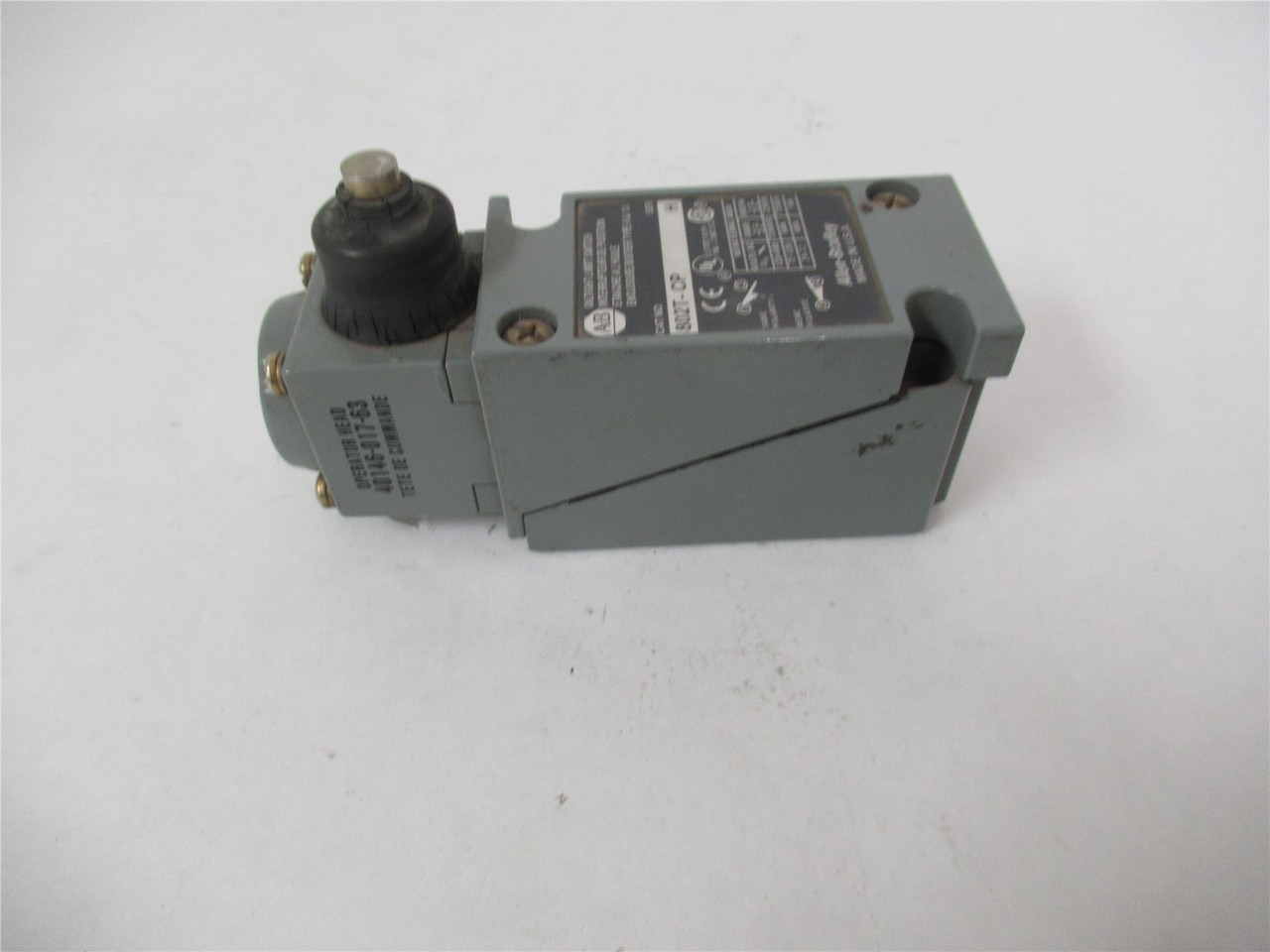 Allen-Bradley 802T-CP SerH; Limit Switch 10A 2 Circuits 1NO1NC