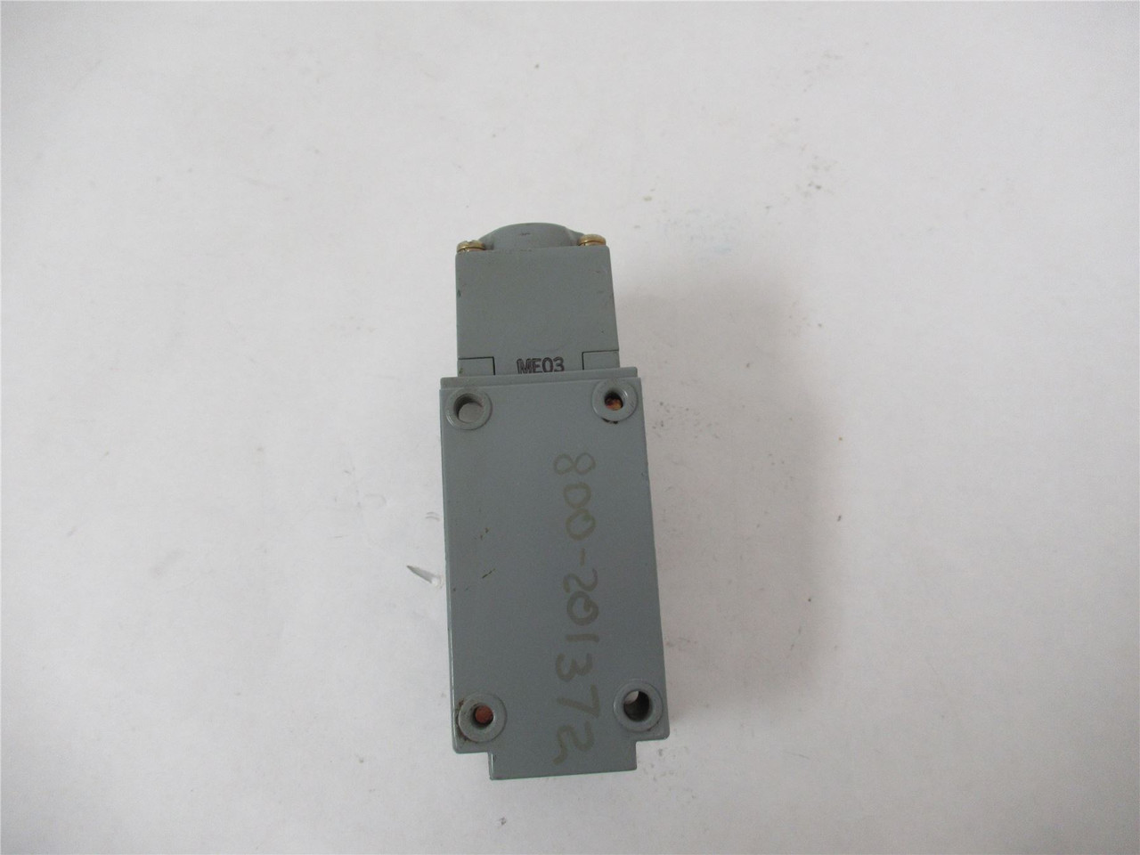 Allen-Bradley 802T-CP SerH; Limit Switch 10A 2 Circuits 1NO1NC