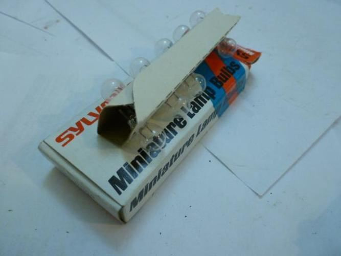 Sylvania 32109-0; LOT-9 MinIature Lamps