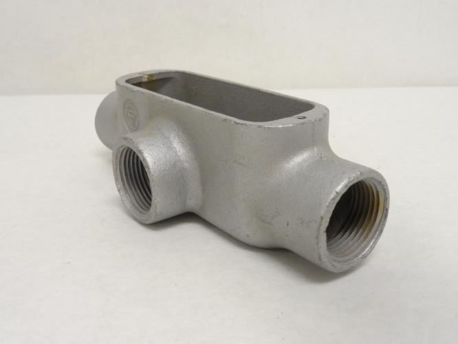 Appleton T100-M; Type: T; Conduit Body; Malleable Iron; 1FNPT