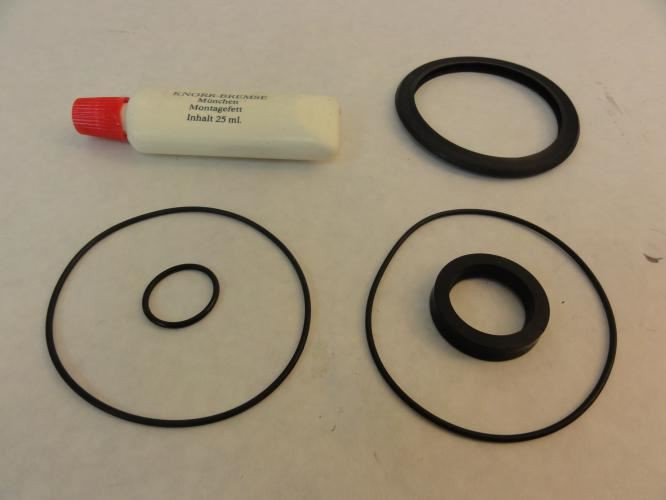 Knorr-Bremse I39615; Cylinder Repair Kit *Missing a Seal*