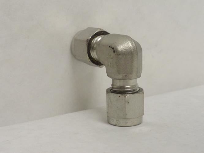Parker 4-4 EBZ-SS; Compression Elbow; 90Deg; SS; Size: 1/4"