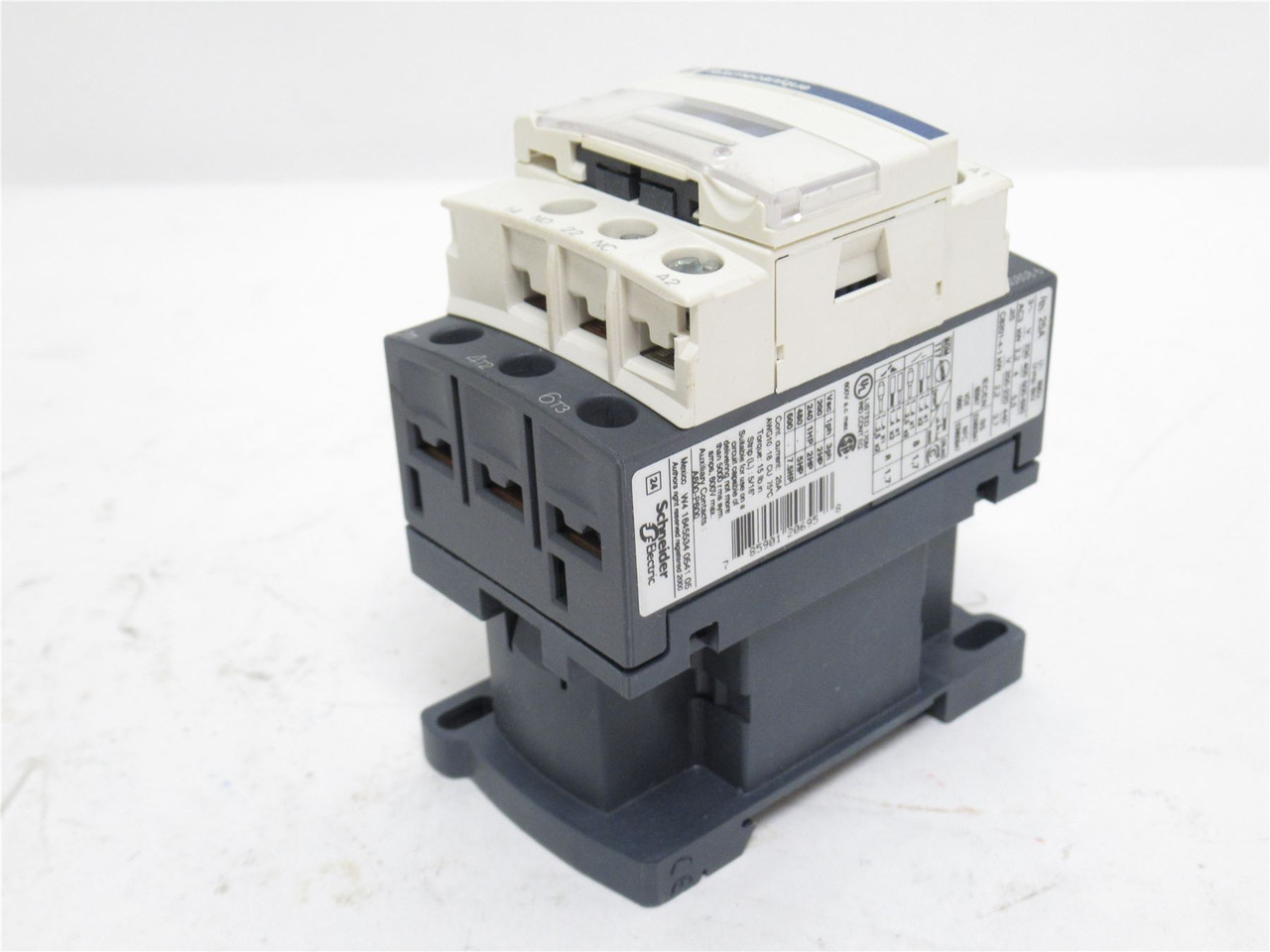Telemecanique LC1D09G7; Contactor; 9A; 3P; 600V; Coil: 120VAC
