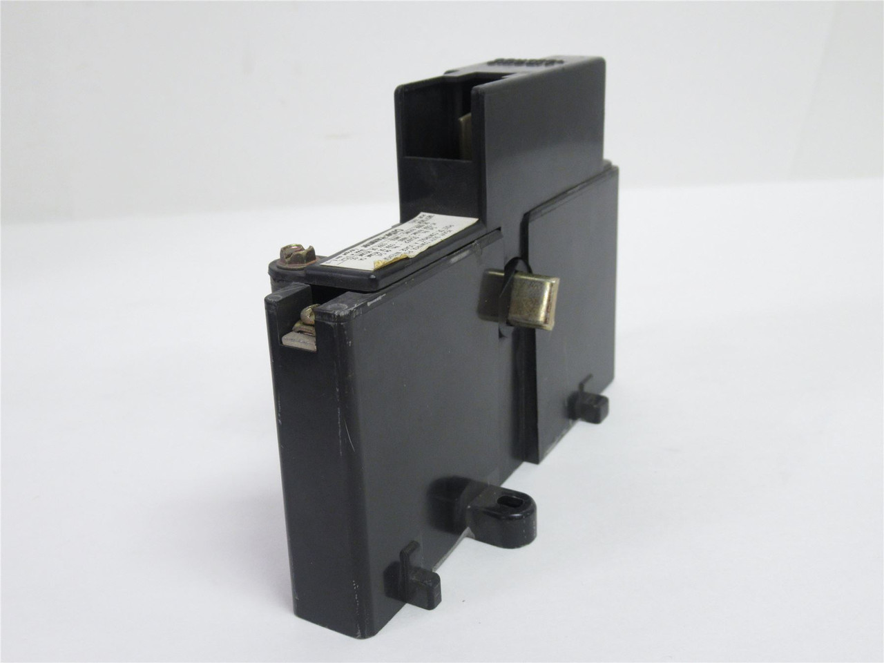 Cutler-Hammer DS16CP; Control Pole Kit;30-1200A; 600VAC; 2-3P