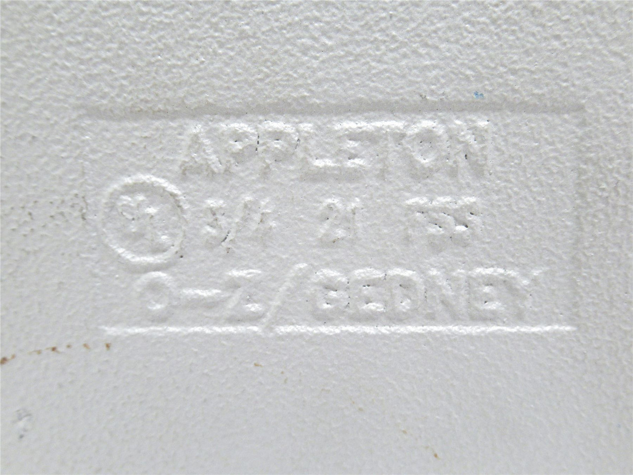 Appleton FSS-2-75-A; Weatherproof Electrical Box; 3/4NPT