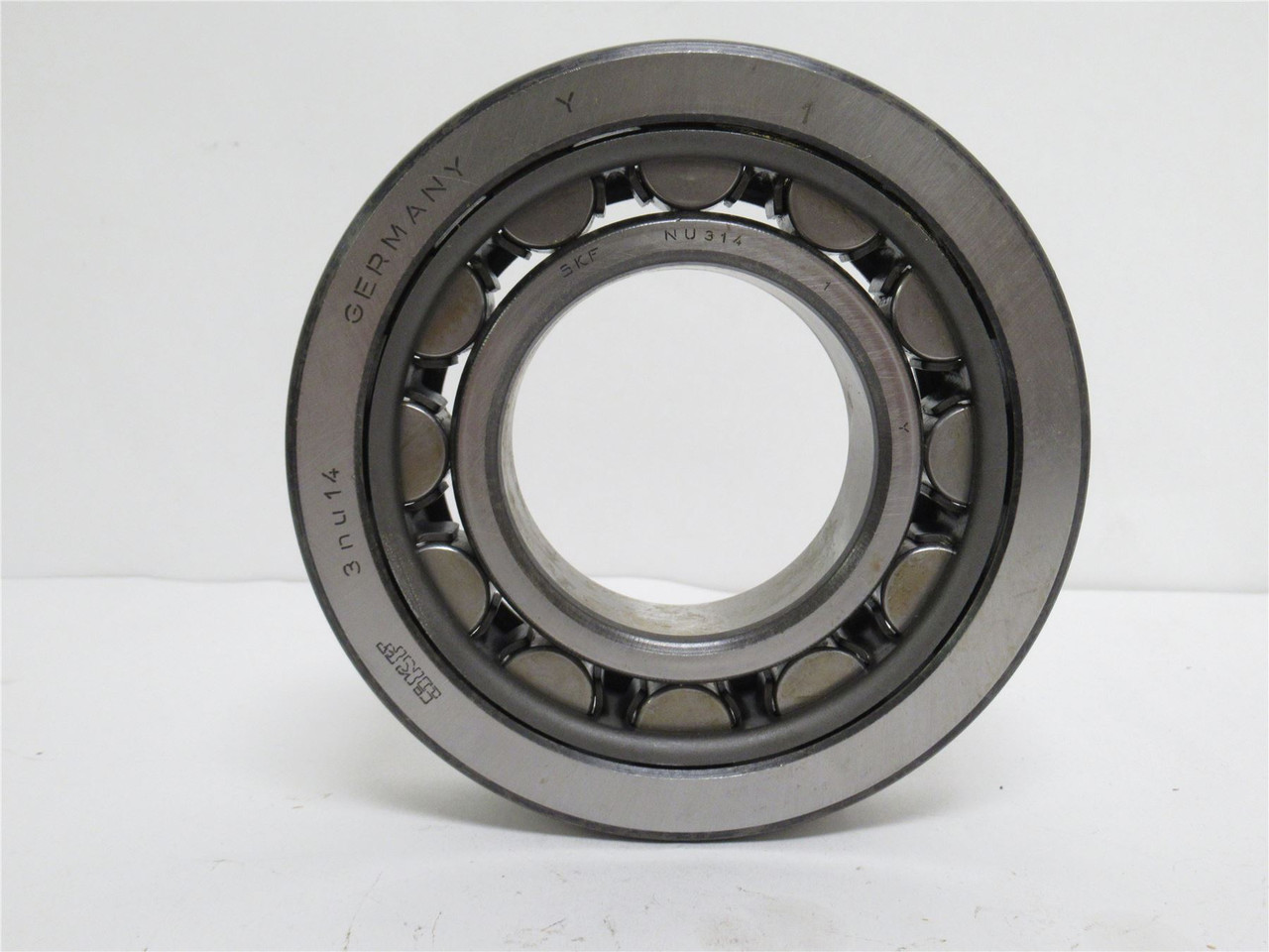 SKF NU314; Spherical Roller Bearing 70mmID x 150mmOD x 35mm W