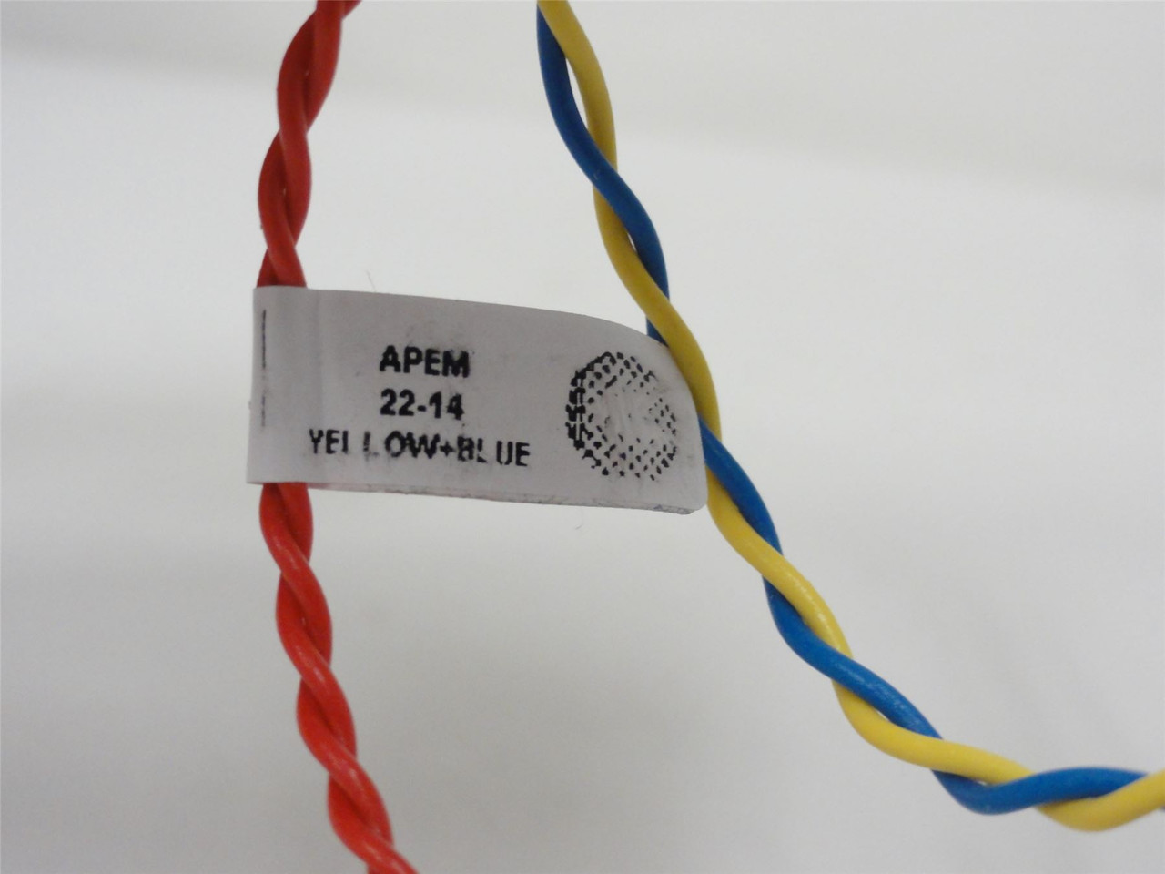 Apem PBAR2AFB000E0G; Piezo Switch 24VAC/DC-0.2A; LED 24V-20mA