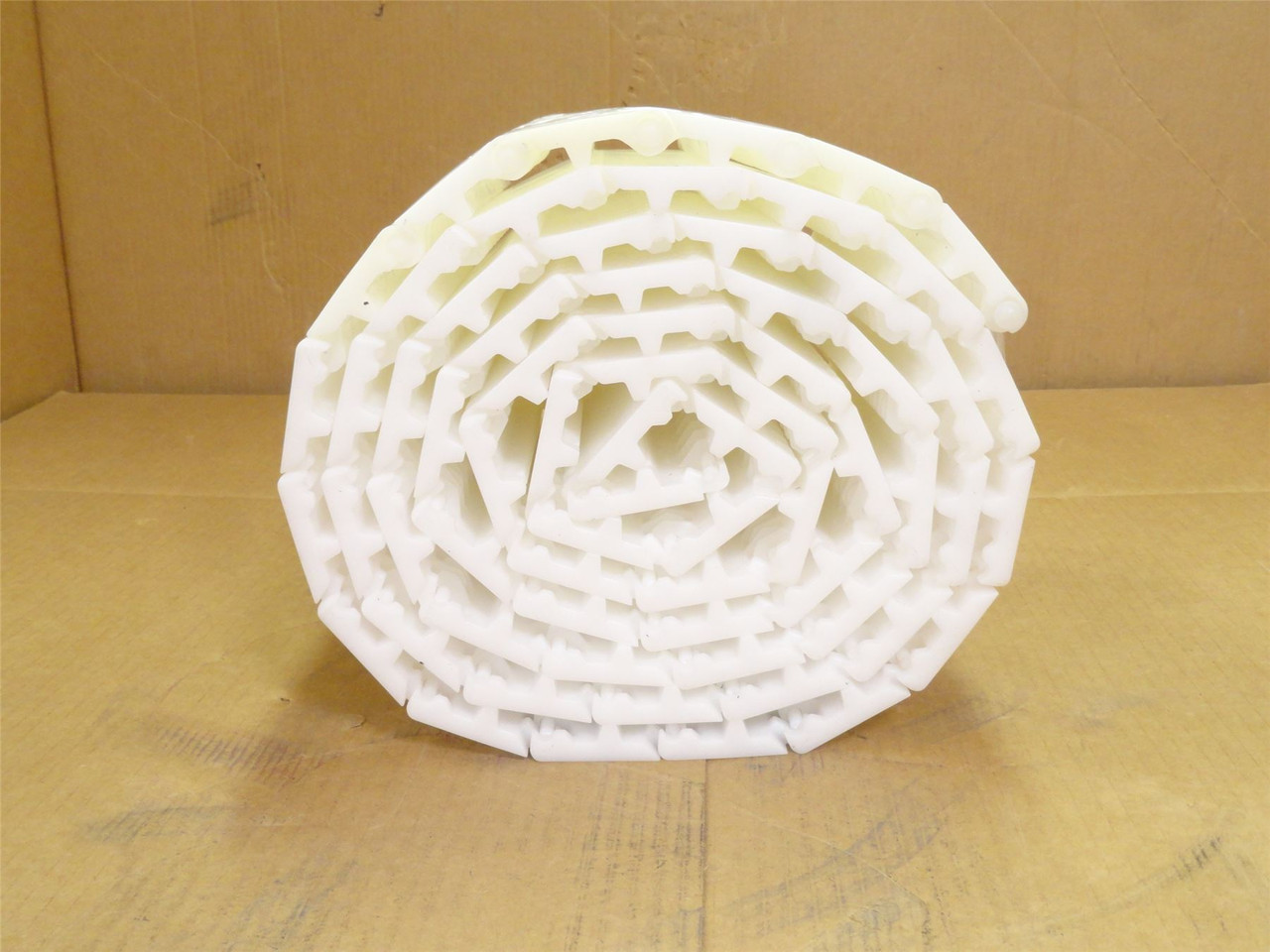 Safari Belting SF225AN8INPOMB; Plastic Belting 8" Wide x 10' L