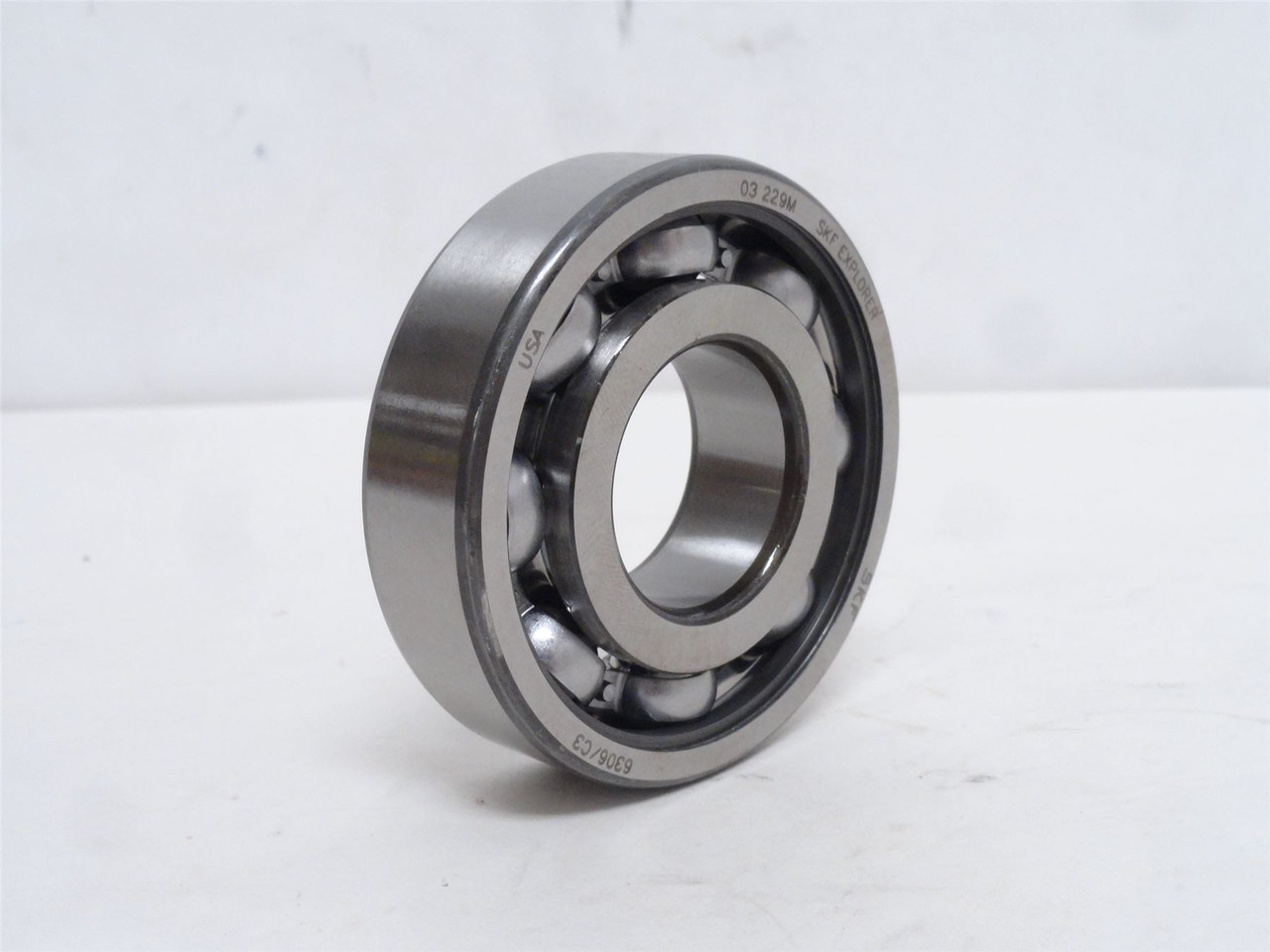 SKF 6306-JEM; Ball Bearing 30mmID x 72mmOD x 19mm Width
