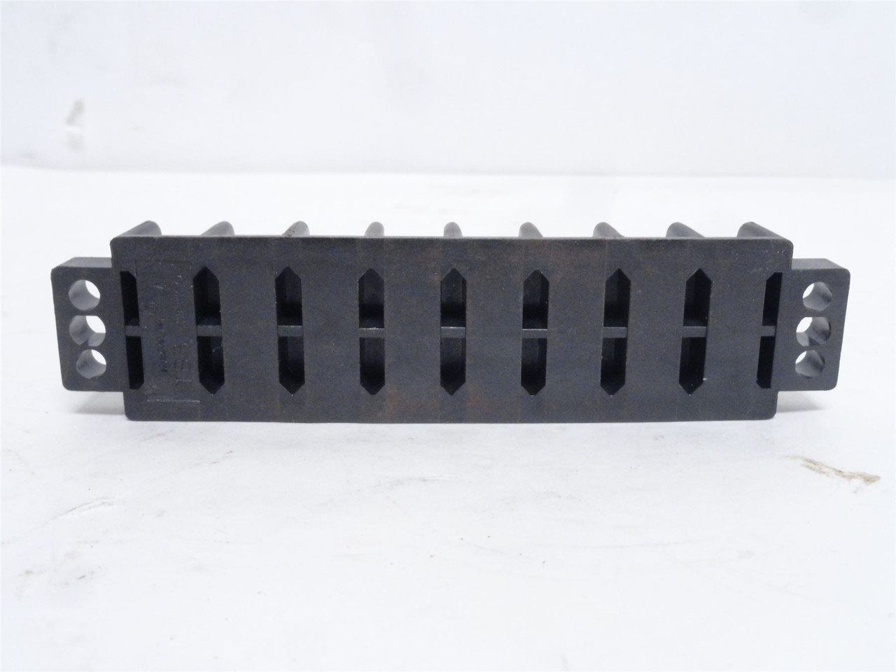 Ideal 89-208; Terminal Strip 30A; 600VAC; 8-Circuit