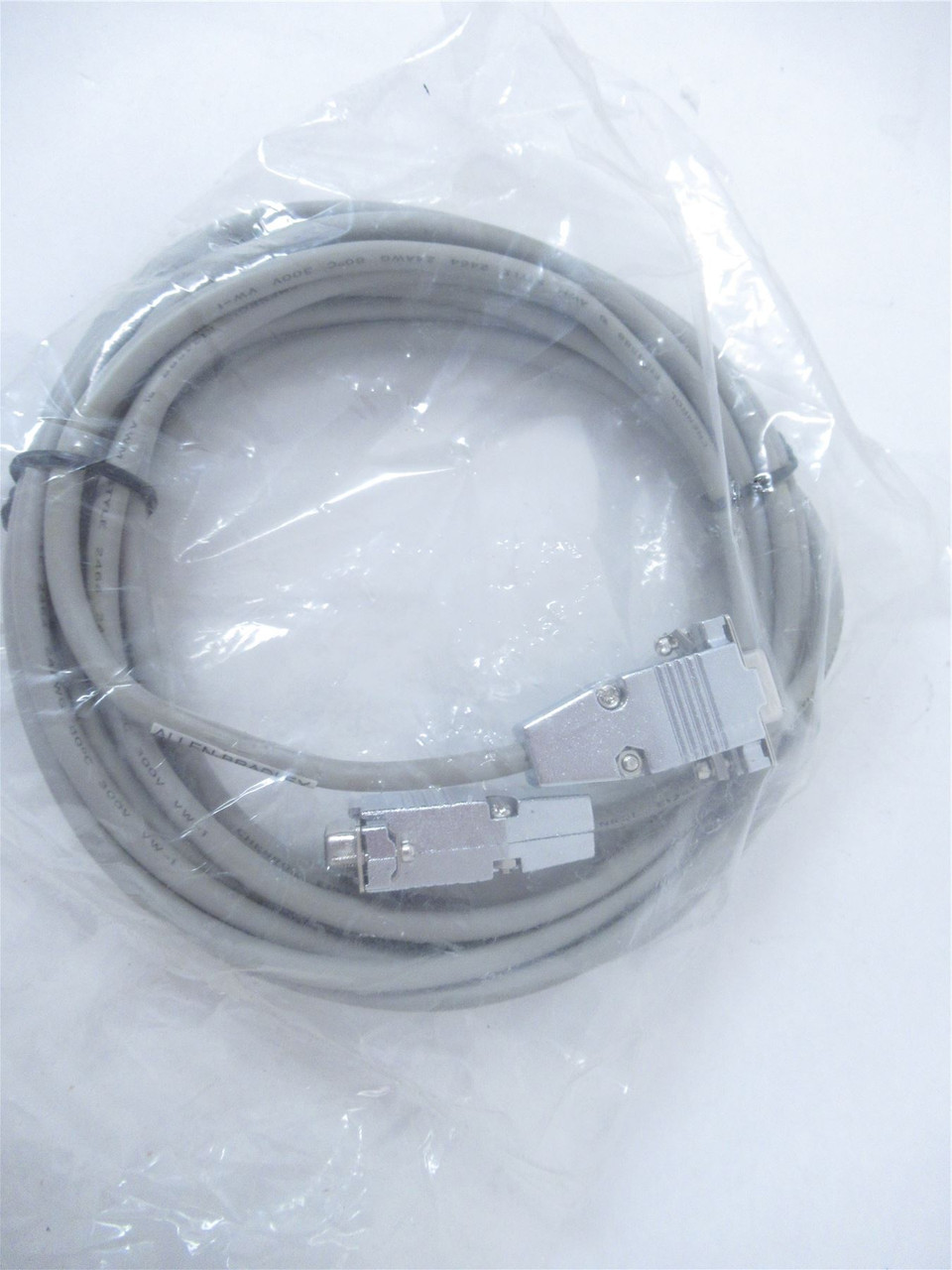 Allen-Bradley 2711-NC13; Cable for Panelview Monitor 5M