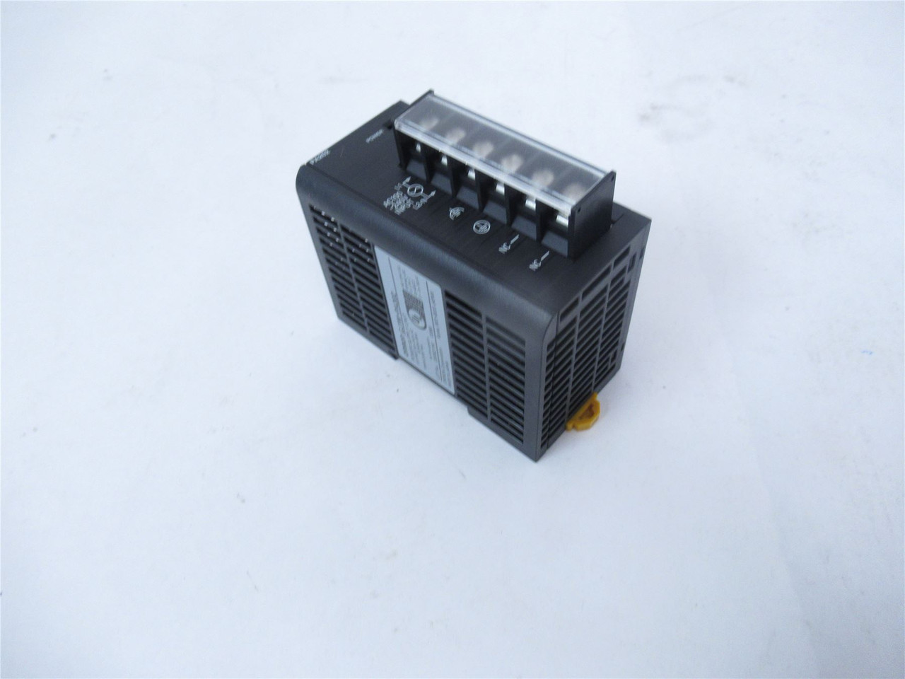 Omron CJ1W-PA202; Power Supply100-240 VAC 14 W