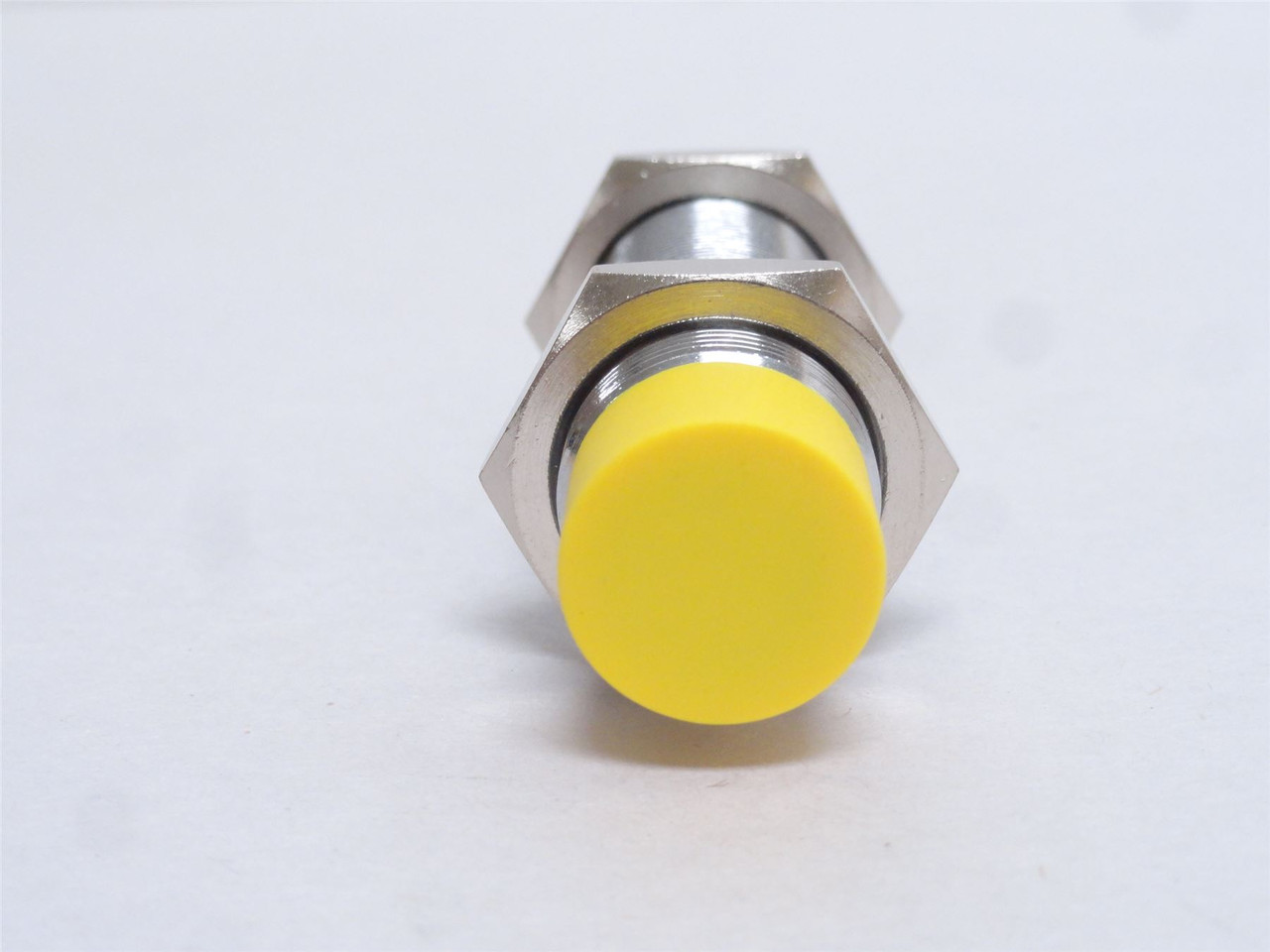 Turck N18-M18E-AP6X-H1141; Proximity Sensor 4611233; 10-30VDC