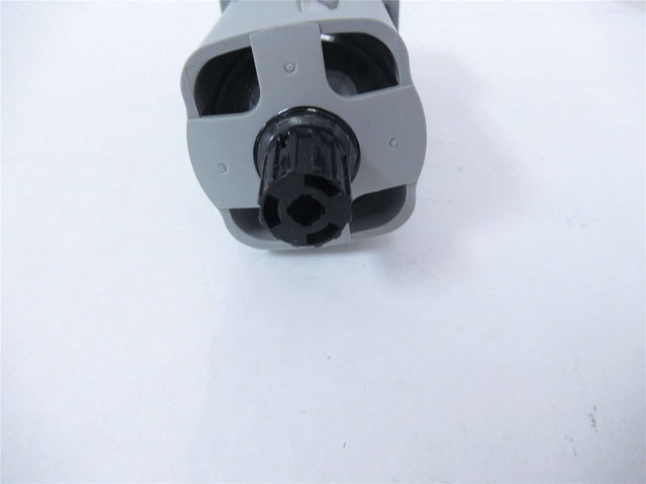 Parker P32FB93EGMN; Pneumatic Filter P32 SERIES 3/8"NPT